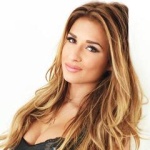 Brooklyn_Danielle_Decker