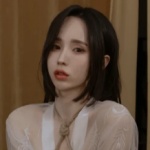 YUNHA的所有相册