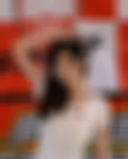 超短热裤骑重机 霸气秀长腿