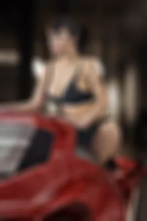 长腿美女性感艺术照