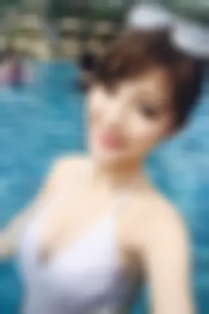 甜美正妹私房照