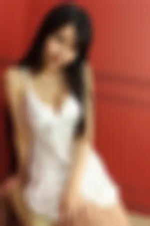 极品御姐诱惑私房写真