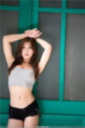 Vivi- 性感外拍图片特辑