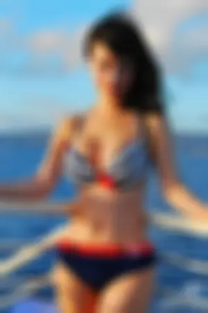 御姐儿火辣比基尼图片