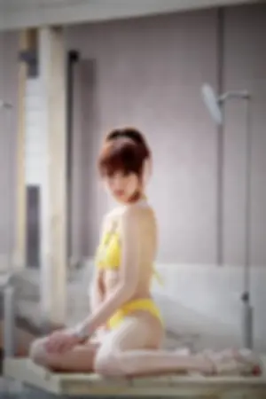 出水芙蓉比基尼写真