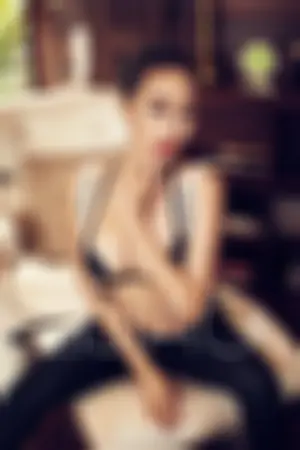 极品妩媚家居写真