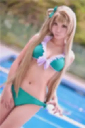 资深Coser正妹私房写真