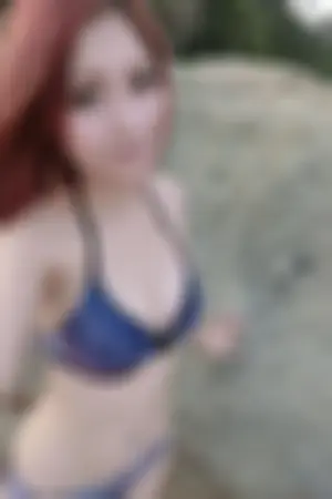 Hana 身材好棒的大眼外拍正妹