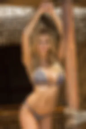 海边比基尼性感爆乳写真