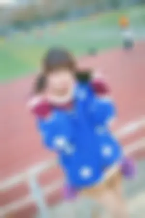 LISA 萌系骨精灵美艳女神写真