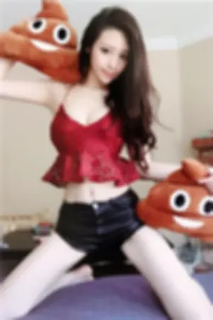 Dora Wang 身形满分的IG正妹