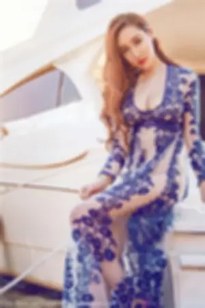 Viona 超胸微博美图