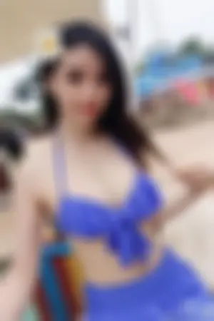 Iris 英气Cosplay与比基尼私房照