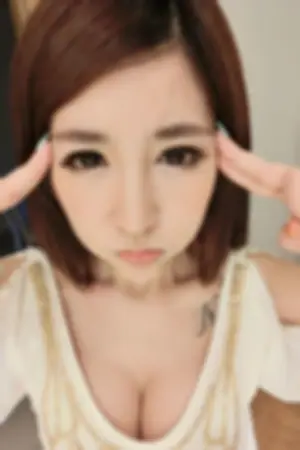 LOL解说 球王贝拉 海量性感生活照