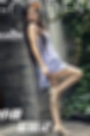 [TouTiao]头条女神小雅 2016-08-10 悦动蓝精灵