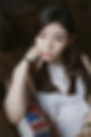 Joey 颜值非常高的英国留学妹