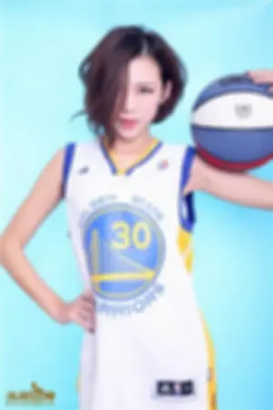 [TouTiao]头条女神 ##库里美女球迷性感写真