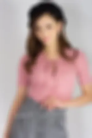 知性且漂亮的赛车皇后