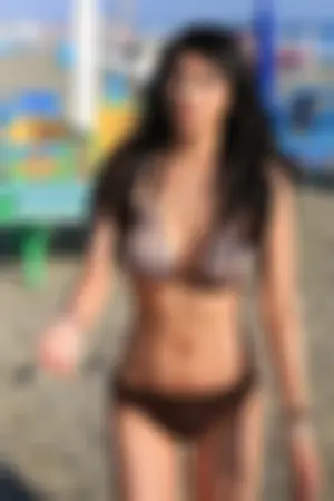 不科学的身材令人惊诧