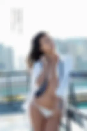 若尾绫香 翻版宇多田光~F级好身材