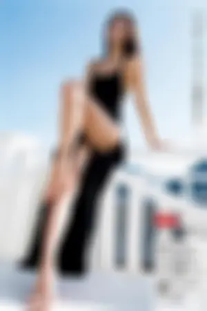 魔性9头身美腿美人