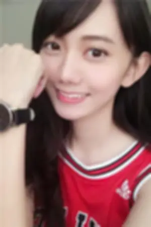 (Betty Lo) 千年一遇的气质美女