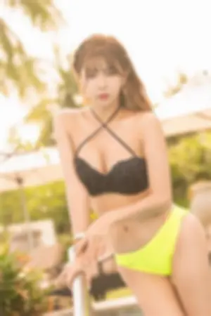 许允美(Heo Yun Mi) 颜值逆天车模私房照