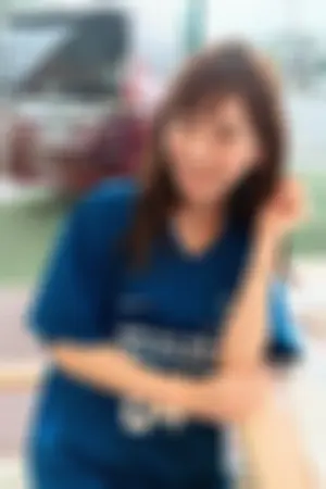 摺河洸 最正啤酒妹私房照