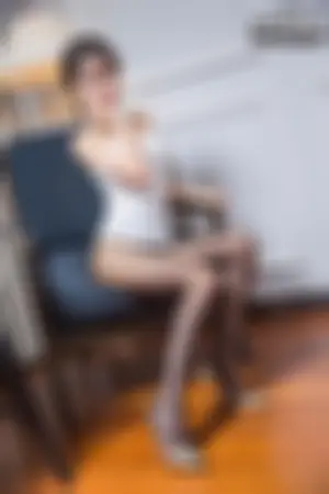 [TouTiao]头条女神 2017-01-13 女の美黑丝