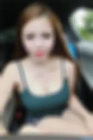 Amber Na 身形娇小却饱满的新加坡小妹