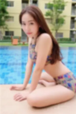 泰国白皙美女私房美图