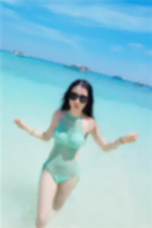 美女淘宝老板娘微博私房照