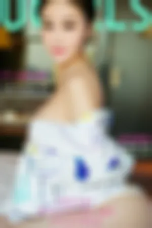 [Ugirls]尤果网爱尤物 VOL.642 典雅丸子头