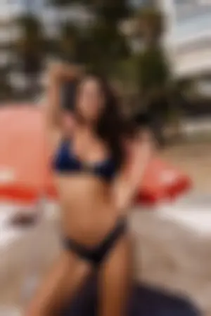 超性感诱人身材配甜美五官根本太犯规