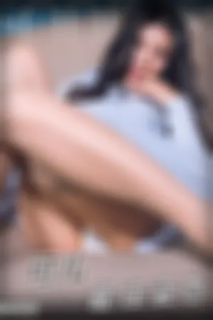 [TouTiao]头条女神 2017.04.28 No.260 最佳姿态 蓝纱裙美腿丝袜诱惑