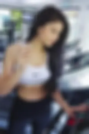 大马正妹颜韵芝Yuth 性感马甲线超吸睛