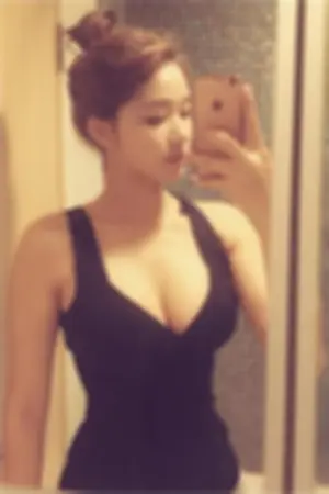 韩国辣妈Ohttomom 身材还能保持成这样