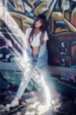 中韩混血校花徐熙真 潮翻天的混搭私房照