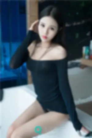 [QingDouKe]青豆客 2017.05.31 黑杉红肚兜写真