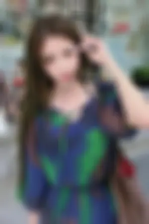 外拍女神 厌世娇容私房照