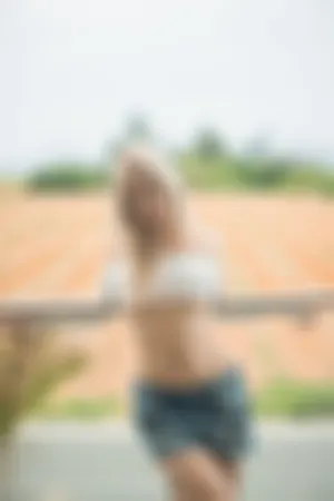 [BoLoli]波萝社 BOL.051 王雨纯の写真集