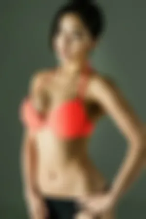 韩国普拉提女老师性感生活自拍照