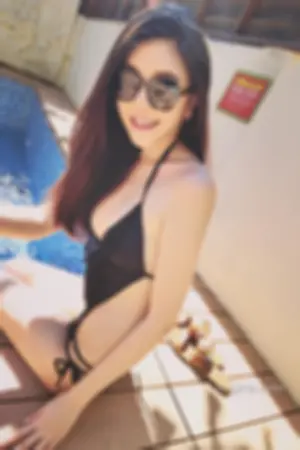 长腿正妹Kate 养眼比基尼解放好身材