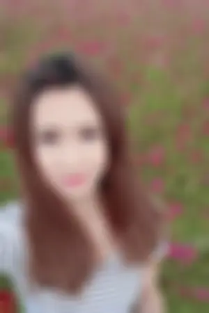 超萌清纯正妹 无辜迷人笑容最吸睛