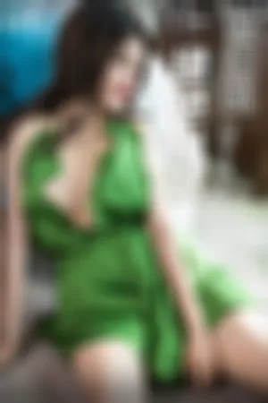 [TouTiao]头条女神 2017.07.17 绿色小妖