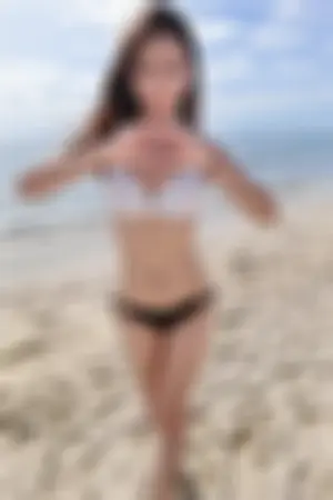 超甜美的马来正妹