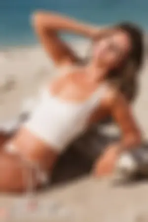 美国模特 小麦皮肤健美身材