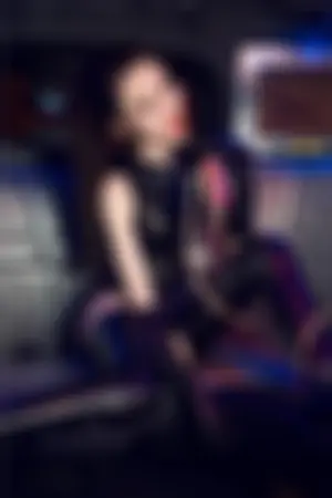 [TouTiao]头条女神 2017.08.10 黑皮衣