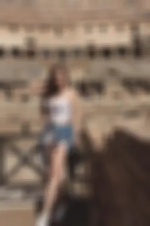 大马正妹 蚂蚁腰展现模特儿完美身材