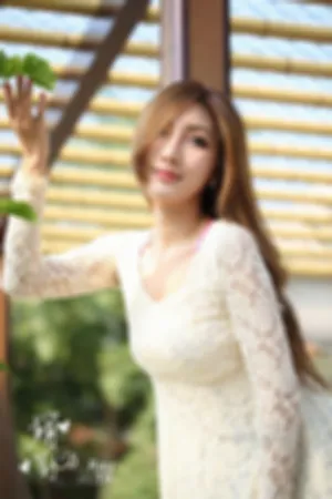 赵芸 成熟女人户外写真系列二